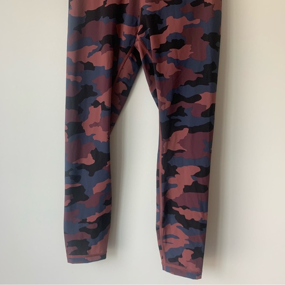 Lululemon Athletica Wunder Under High Rise Tight 25” Luxtreme Leggings Size 8 - Picture 3 of 10